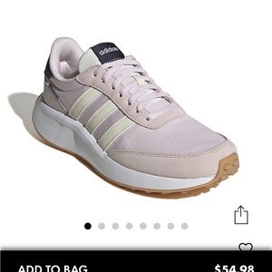 Women's adidas Run 70s Sneaker pink size 8